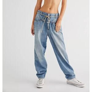 CLOSED Anni Blue Denim High Rise Tapered Leg Ankle Jeans, size 28